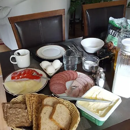 Séjour chez l'habitant To Rent In Familyhouse - Boback Backfaran - Kirkkonummi
